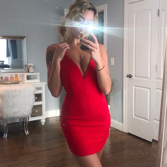Fashion Nova Dresses & Skirts - ✨✨RED FASHION NOVA DRESS✨✨